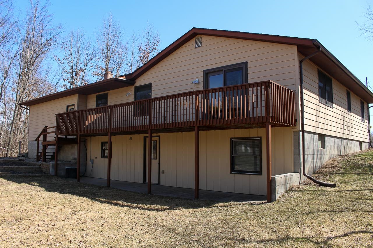 5689 Riverside Beach Drive Weidman, MI 48893 - Photo 42 of 48 1898469-41.JPG
