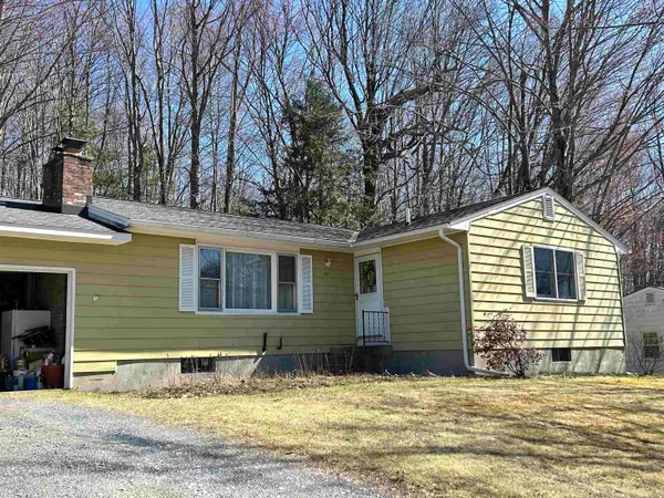 $239,500 | 38 Cyr Court, Bennington, VT 05201