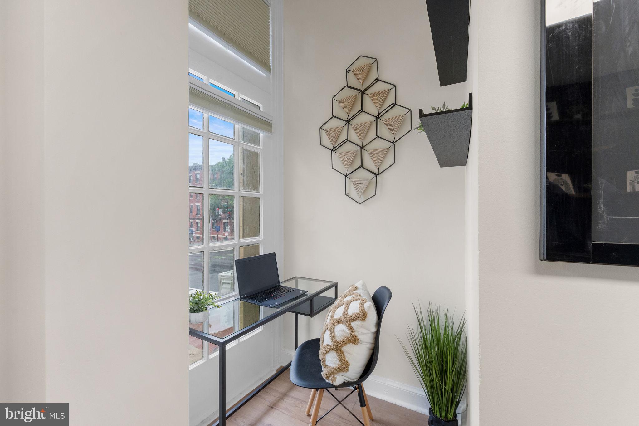 2002 17th Street Northwest, Unit 2 Washington, DC 20009 - Photo 16 of 38 Light filled office nook