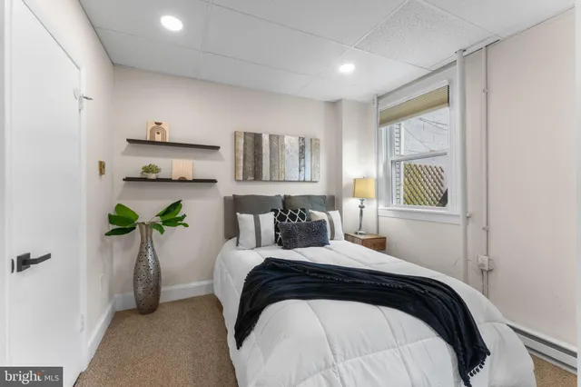 $2,000 | 2002 17th Street Northwest, Unit 2, Washington, DC 20009