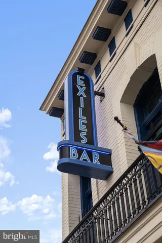 $2,000 | 2002 17th Street Northwest, Unit 2, Washington, DC 20009