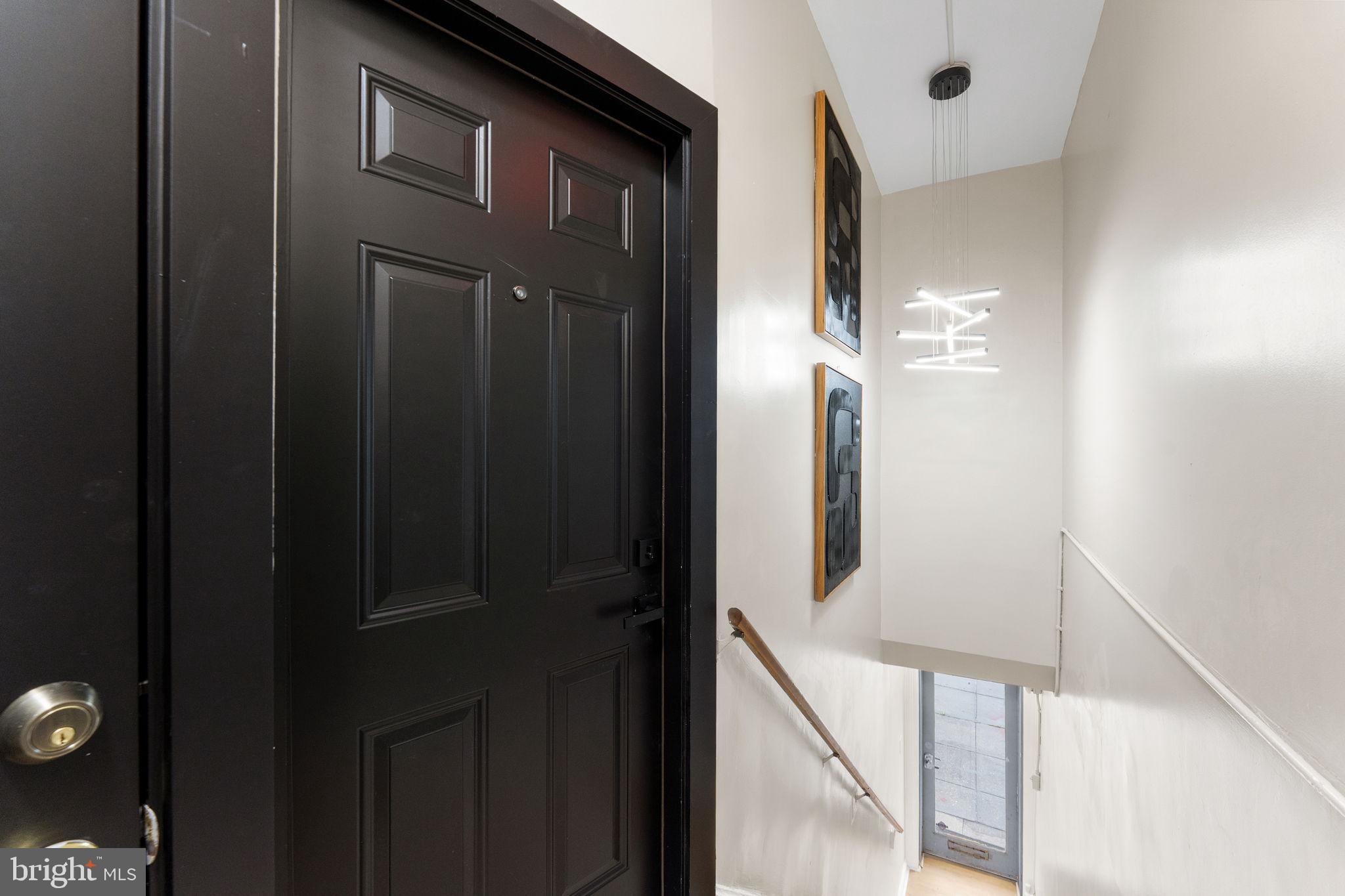 2002 17th Street Northwest, Unit 2 Washington, DC 20009 - Photo 5 of 38 Front door