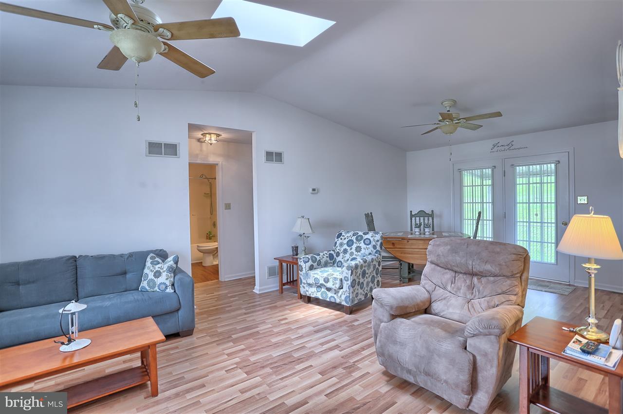 255 Valley Road Etters, PA 17319 - Photo 4 of 10 Gallery Image 4