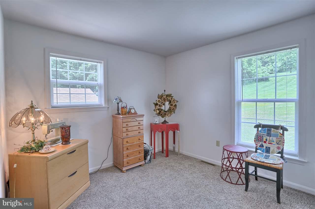 255 Valley Road Etters, PA 17319 - Photo 7 of 10 Gallery Image 7