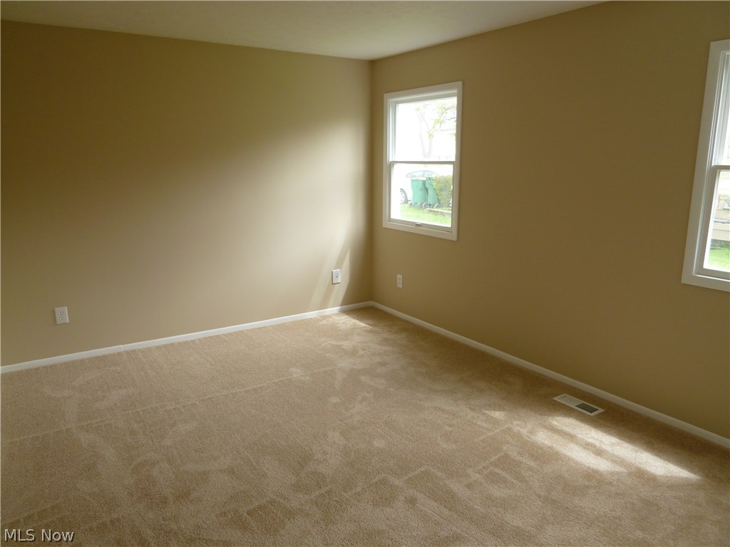 4748 Orchard Road Mentor, OH 44060 - Photo 8 of 33 Gallery Image 8
