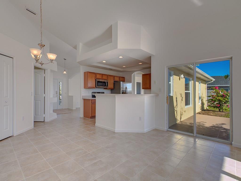 386 Southwest Ridgecrest Drive Port St. Lucie, FL 34953 - Photo 14 of 24