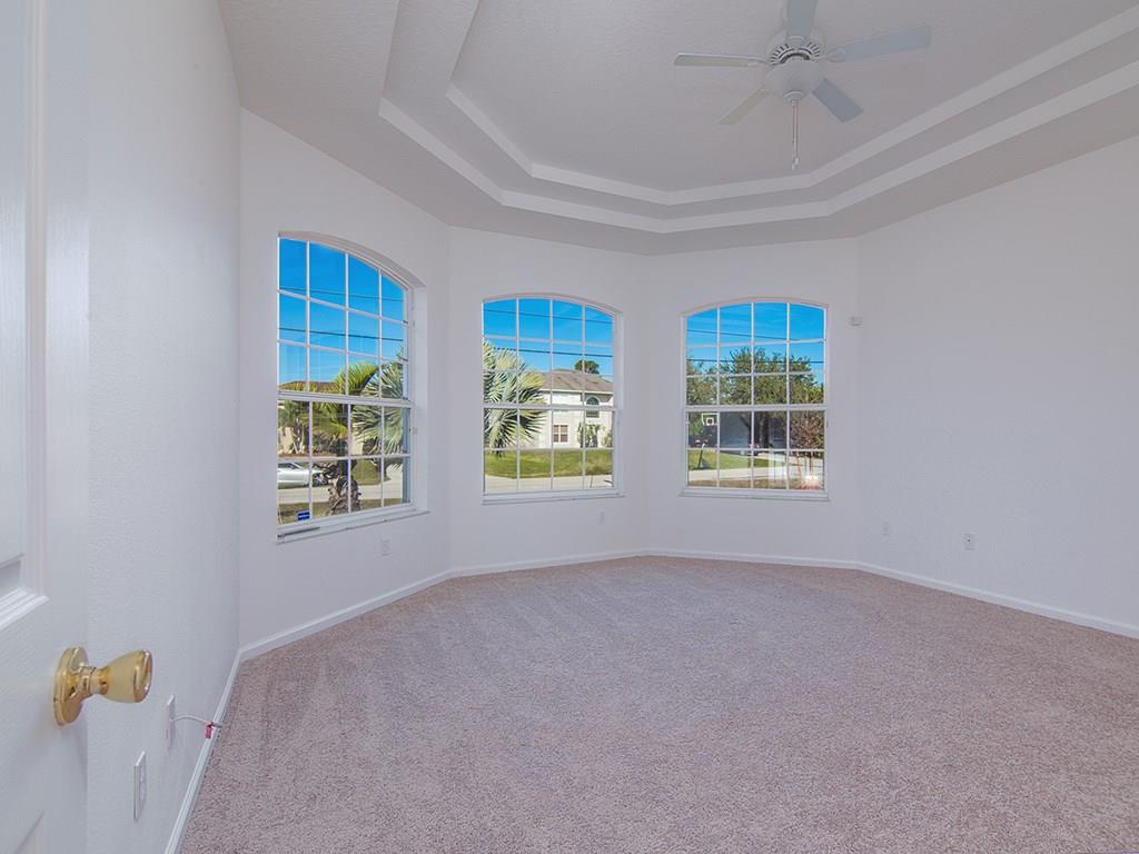 386 Southwest Ridgecrest Drive Port St. Lucie, FL 34953 - Photo 15 of 24