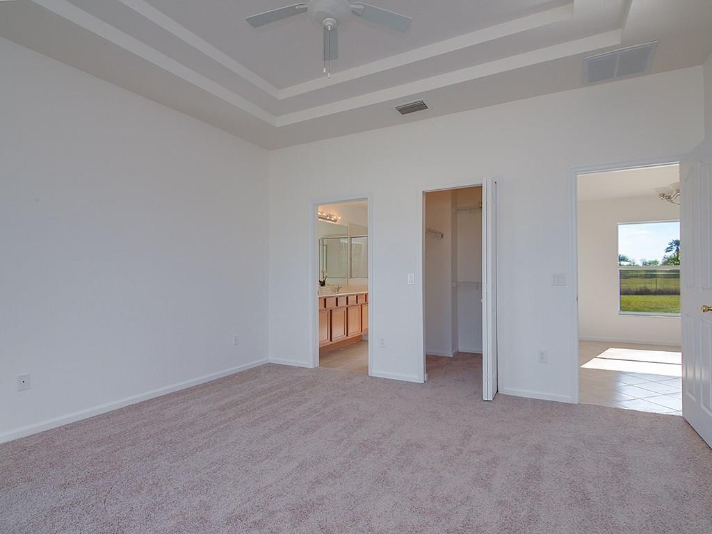 386 Southwest Ridgecrest Drive Port St. Lucie, FL 34953 - Photo 17 of 24
