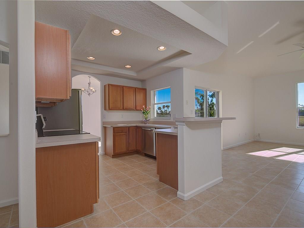 386 Southwest Ridgecrest Drive Port St. Lucie, FL 34953 - Photo 10 of 24
