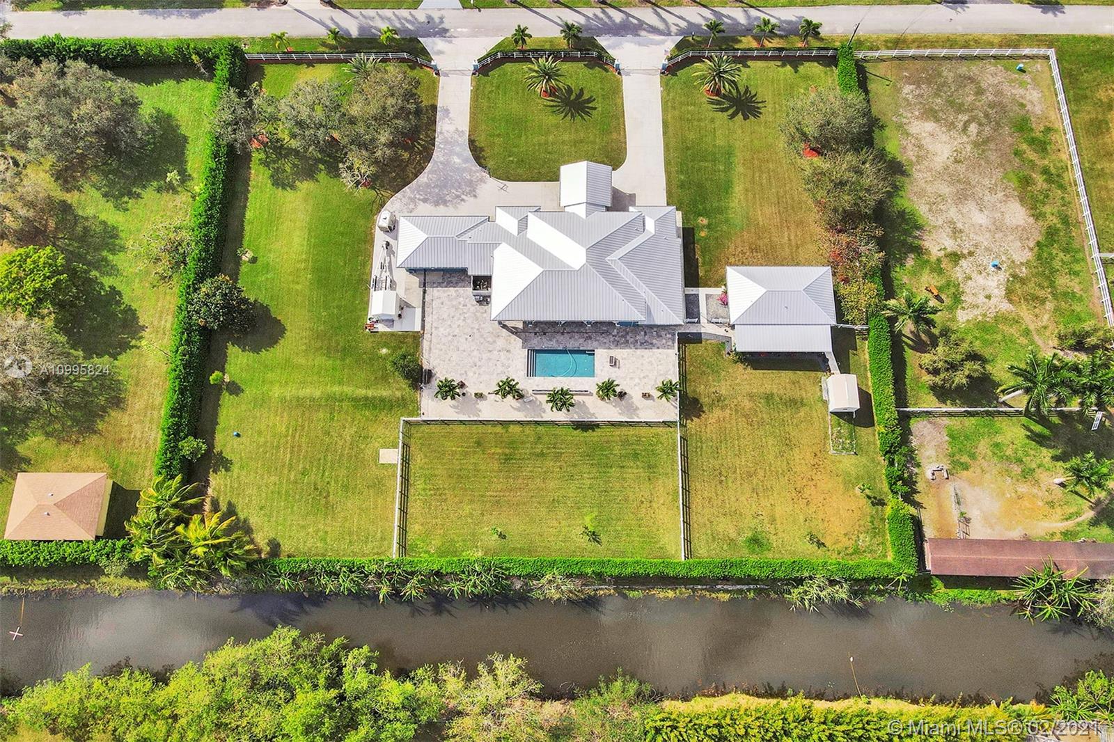 5800 Southwest 198th Terrace Southwest Ranches, FL 33332 - Photo 13 of 99