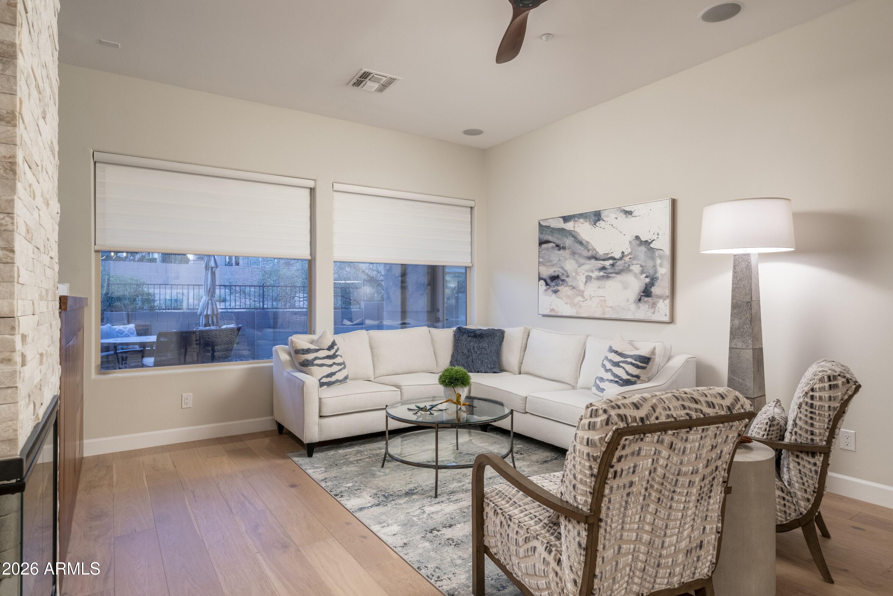 7278 East Eagle Feather Road Scottsdale, AZ 85266 - Photo 6 of 45 Bright Great Room