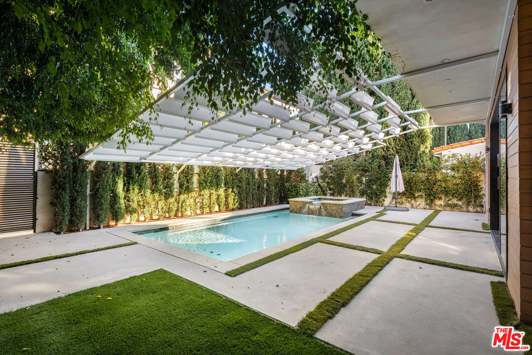 156 North Wetherly Drive Beverly Hills, CA 90211 - Photo 20 of 57