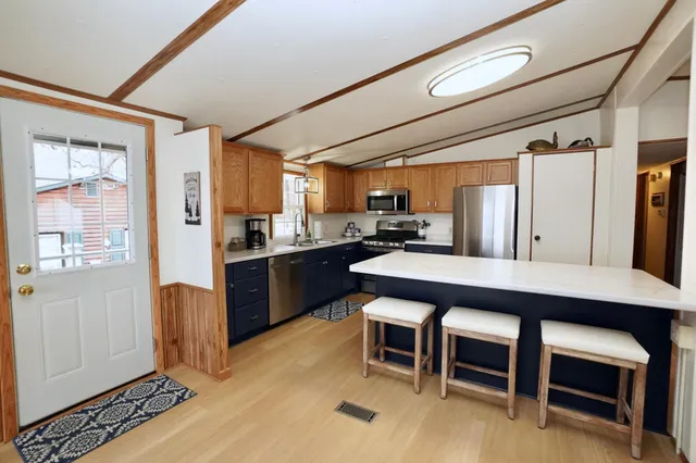 $422,000 | 4916 189th Avenue Northwest, New London, MN 56273