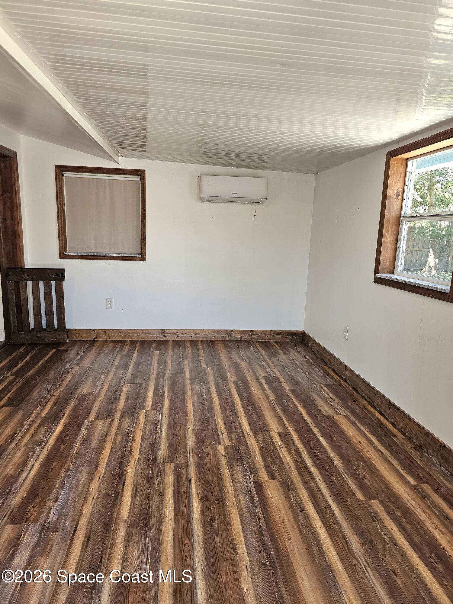 1508 Croton Road Melbourne, FL 32935 - Photo 6 of 14 Back famiy room