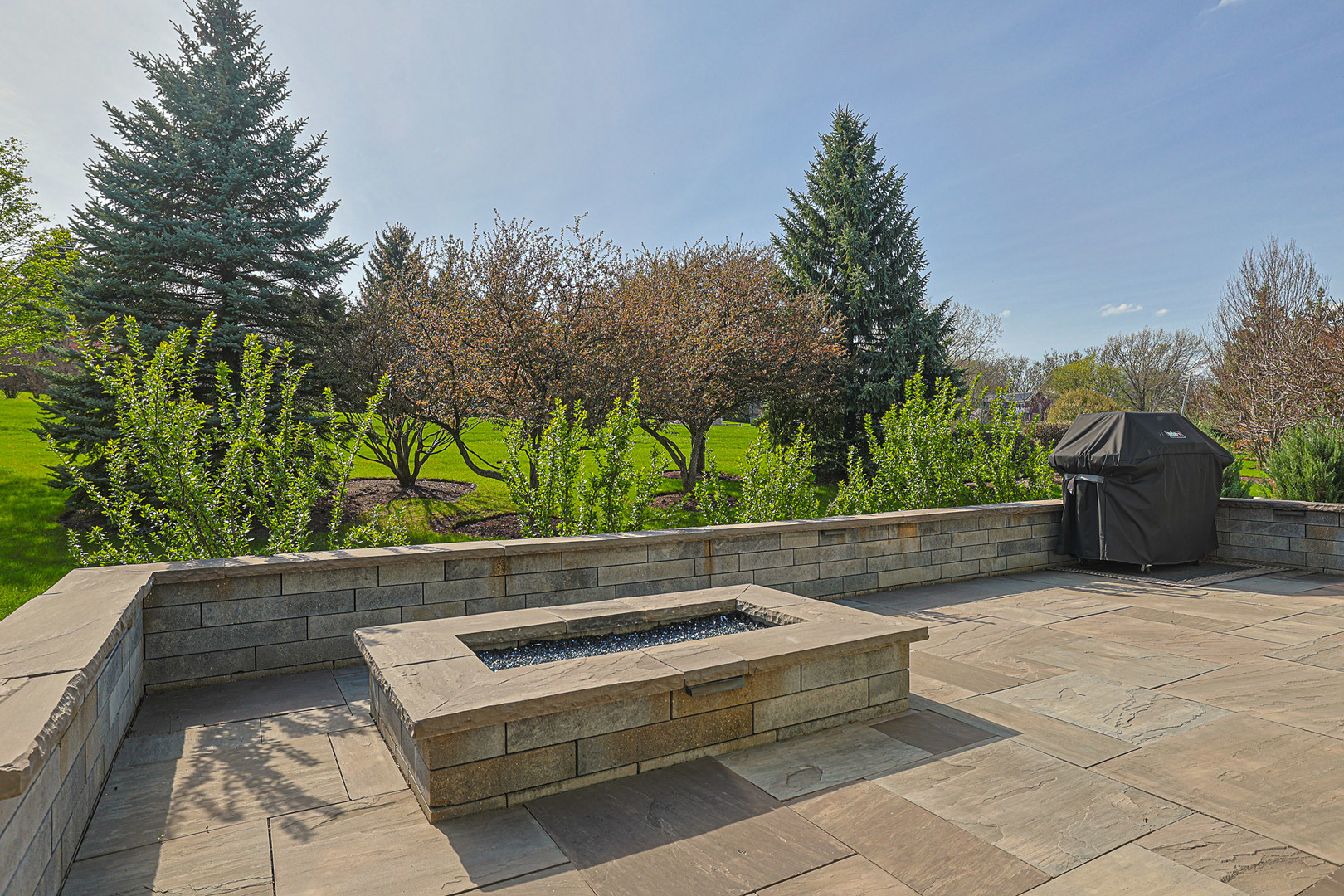 3 West Laura Ingalls Wilder Road St. Charles, IL 60175 - Photo 43 of 44 Gallery Image 43