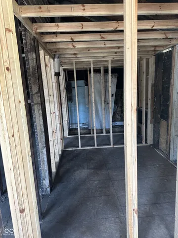 $100,000 | 2502 West 10th Street, Indianapolis, IN 46222