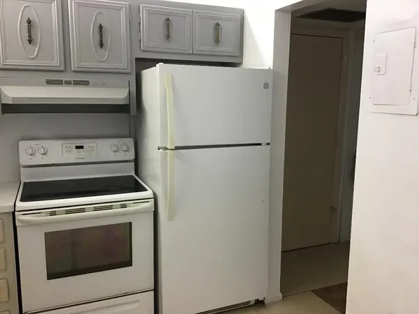 $1,250 | 5641 Southwest 2nd Court, Unit 212, Margate, FL 33068