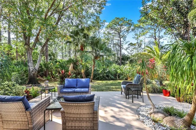 $559,000 | 3640 Northwest Royal Oak Drive, Jensen Beach, FL 34957