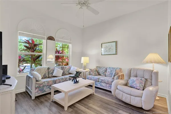 $549,000 | 3640 Northwest Royal Oak Drive, Jensen Beach, FL 34957