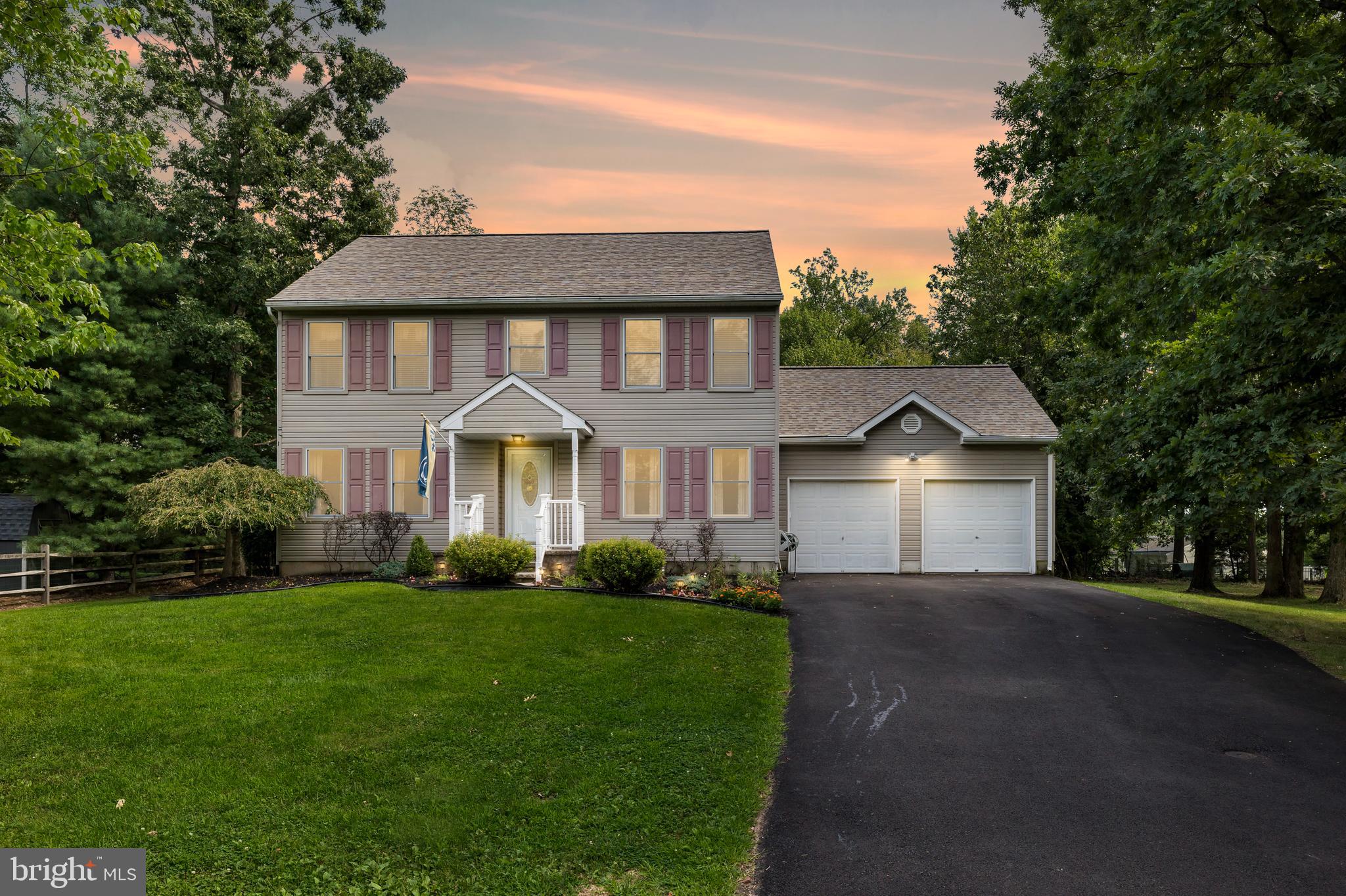 621 Griffiths Road Warrington, PA 18976 - Photo 1 of 54 Gallery Image 1