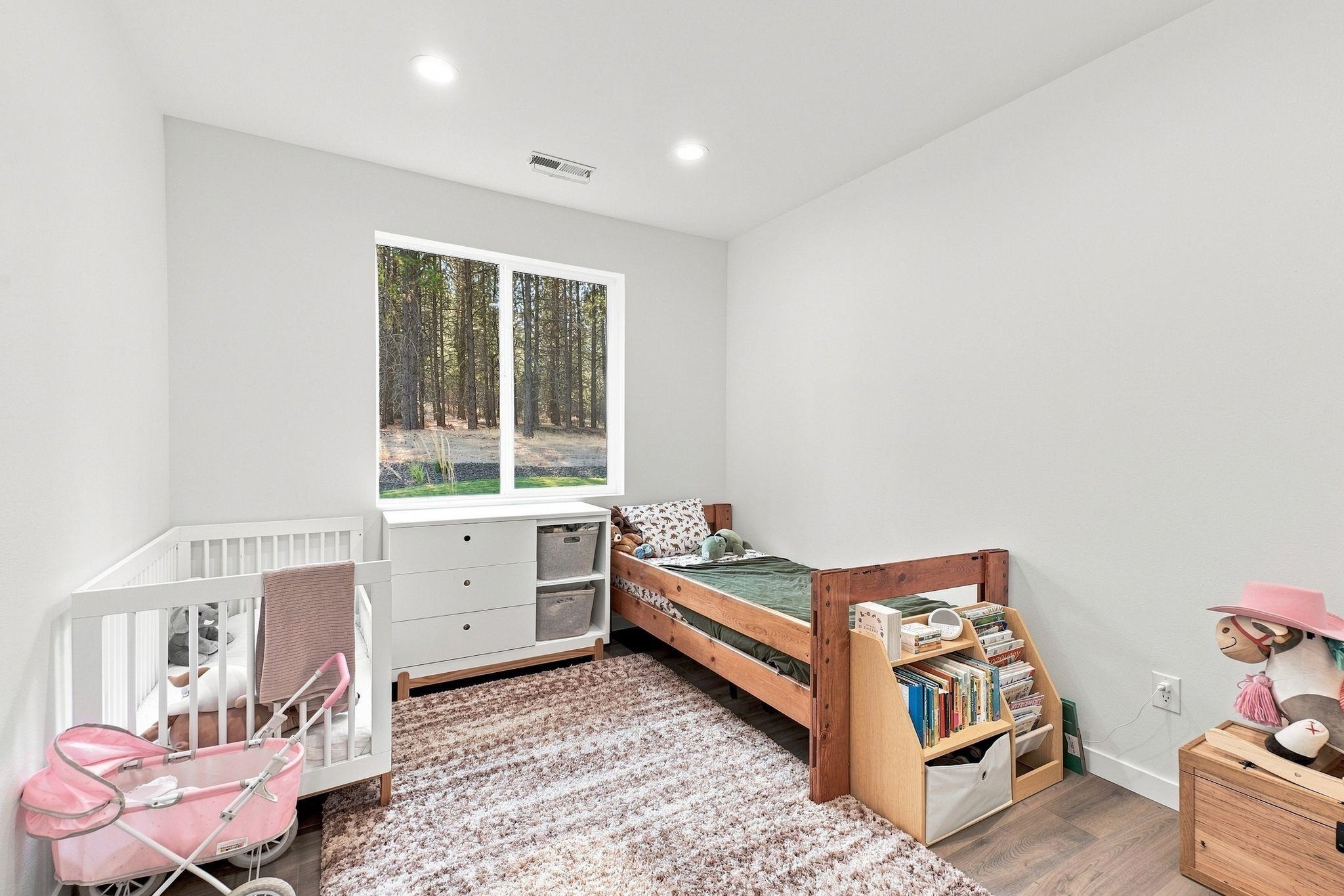 28230 North Hardesty Road Chattaroy, WA 99003 - Photo 25 of 39 Gallery Image 25
