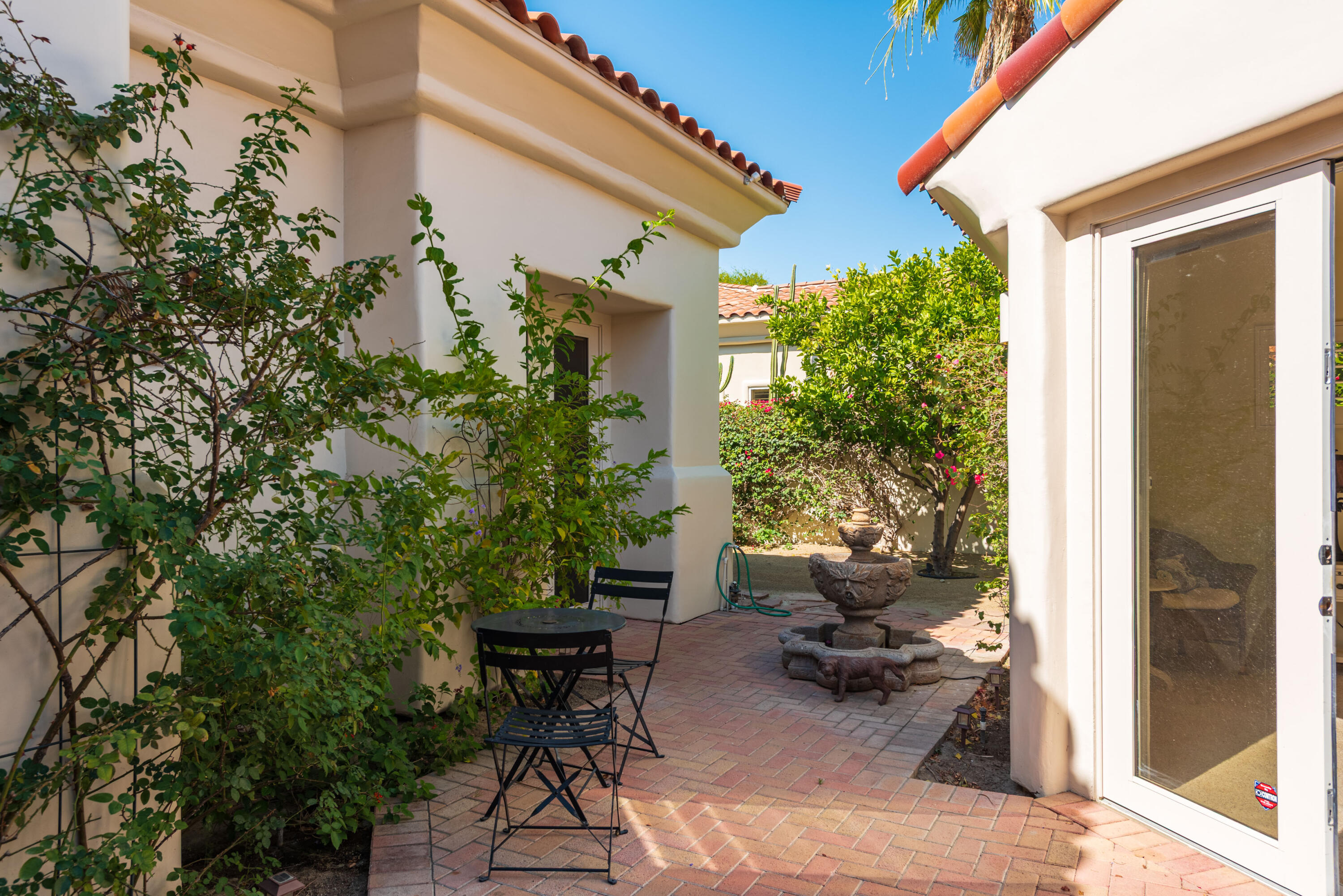 278 Loch Lomond Road Rancho Mirage, CA 92270 - Photo 8 of 49 a view of balcony and patio