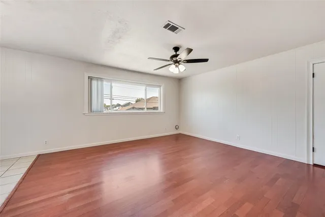 $310,000 | 411 Yorkshire Drive, Euless, TX 76040