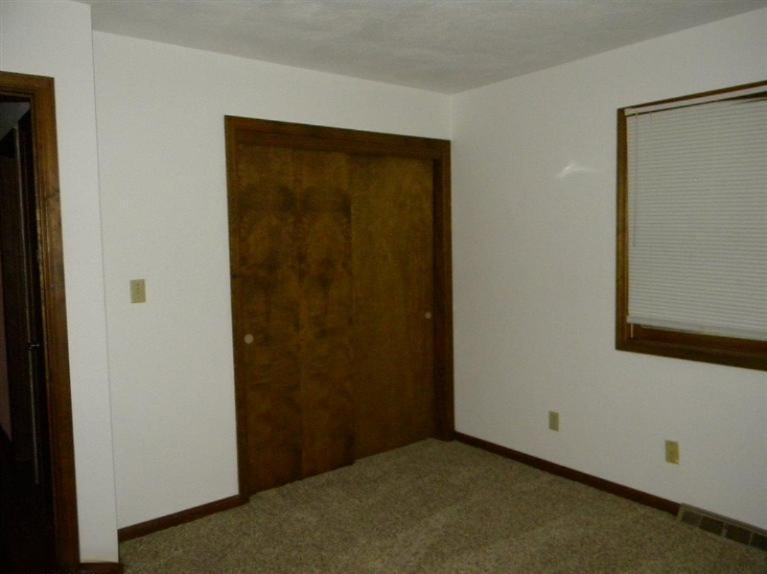 71411 State Line Road Edwardsburg, MI 49112 - Photo 8 of 20 Additional Photo