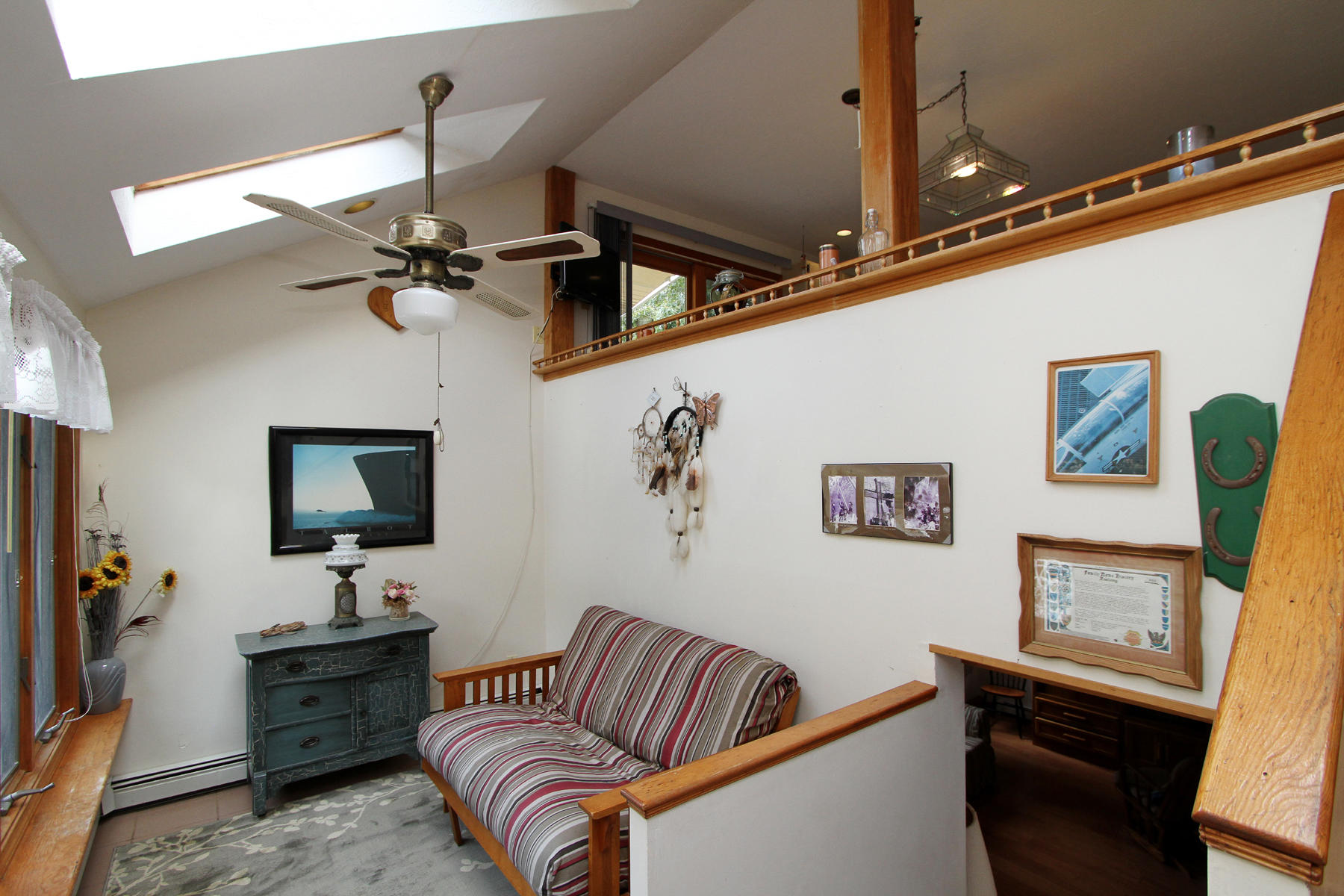515 Steele Road Eastham, MA 02642 - Photo 15 of 33 Sitting room