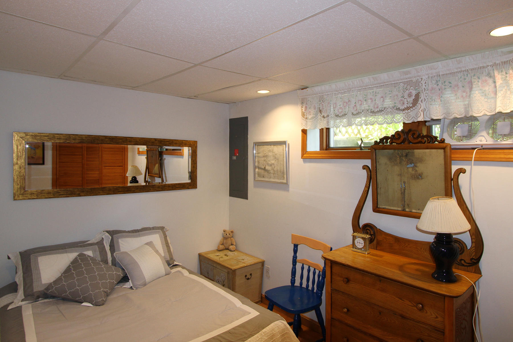 515 Steele Road Eastham, MA 02642 - Photo 20 of 33 Ground level bedroom 2