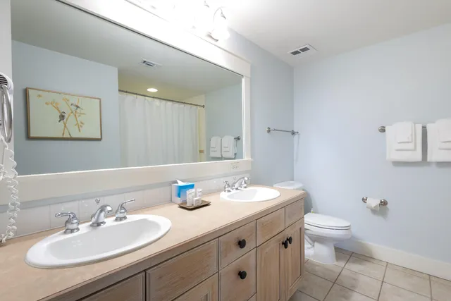 $420,000 | 9300 Baytowne Wharf Boulevard, Unit 401/403, Miramar Beach, FL 32550