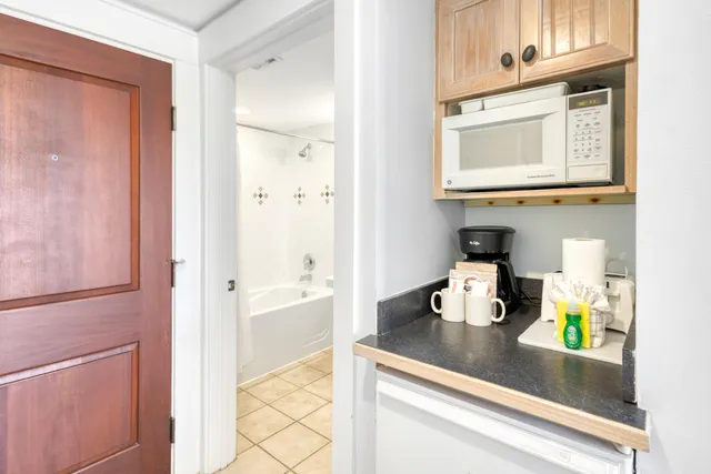 $420,000 | 9300 Baytowne Wharf Boulevard, Unit 401/403, Miramar Beach, FL 32550