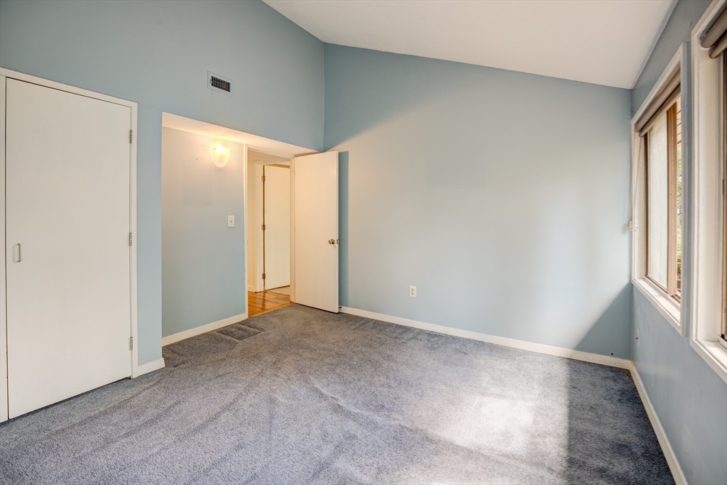 522 Tumbling Hawk, Unit 522 Acton, MA 01718 - Photo 23 of 42