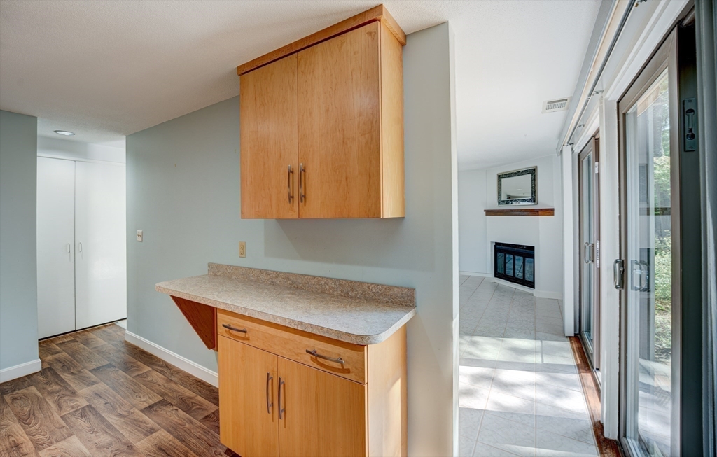 522 Tumbling Hawk, Unit 522 Acton, MA 01718 - Photo 9 of 42