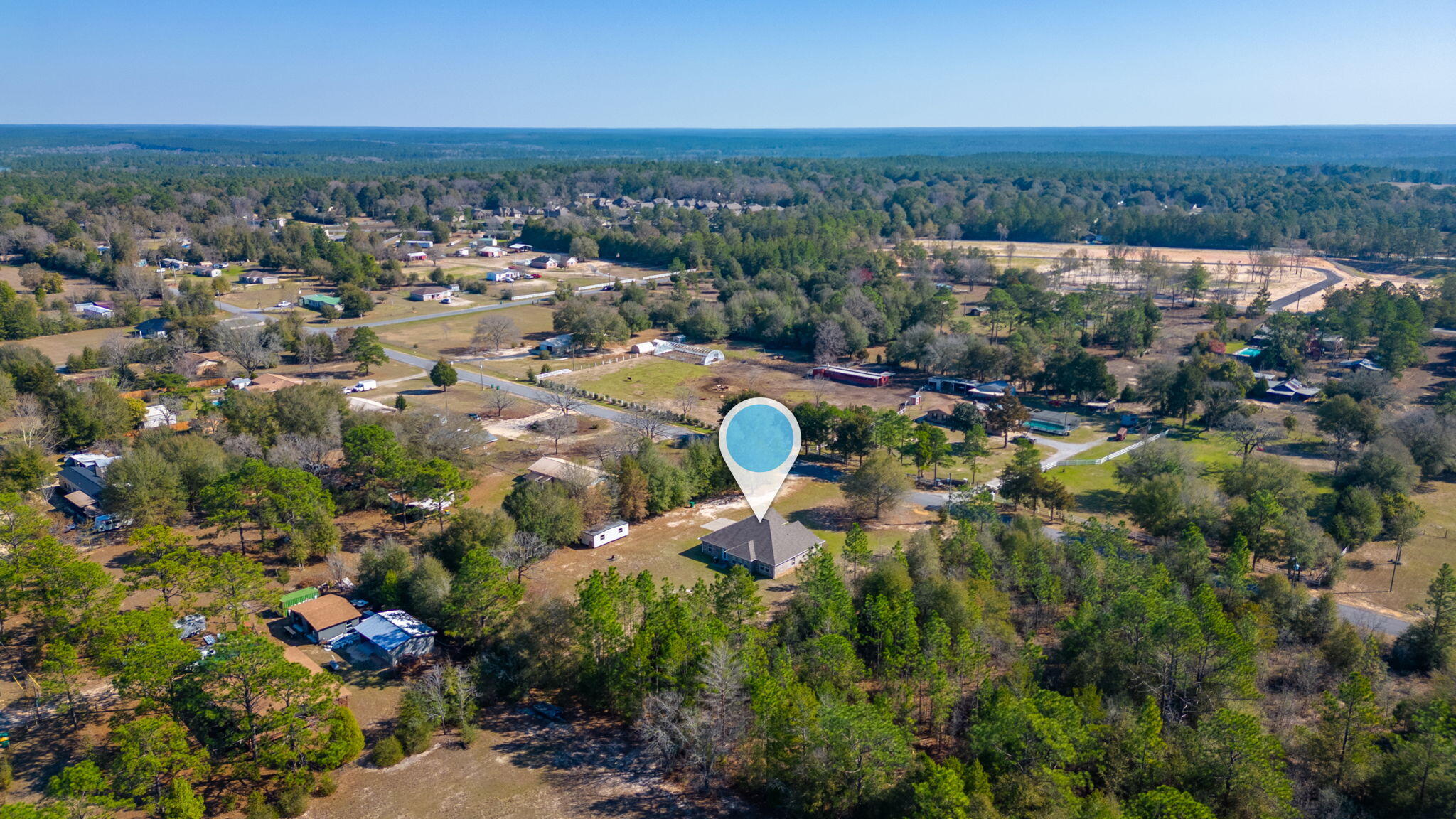 6082 Robin Road Crestview, FL 32539 - Photo 44 of 45 an aerial view of multiple house