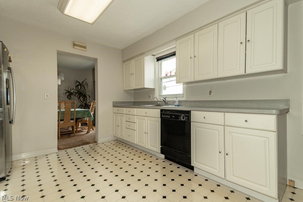 23921 Harms Road Cleveland, OH 44143 - Photo 8 of 38 Gallery Image 8
