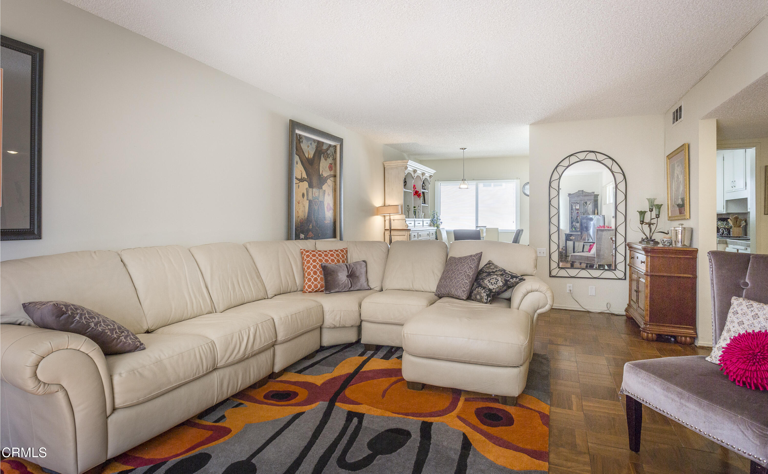 385 Cliff Drive, Unit 3 Pasadena, CA 91107 - Photo 3 of 15 385 Cliff Drive_022v2