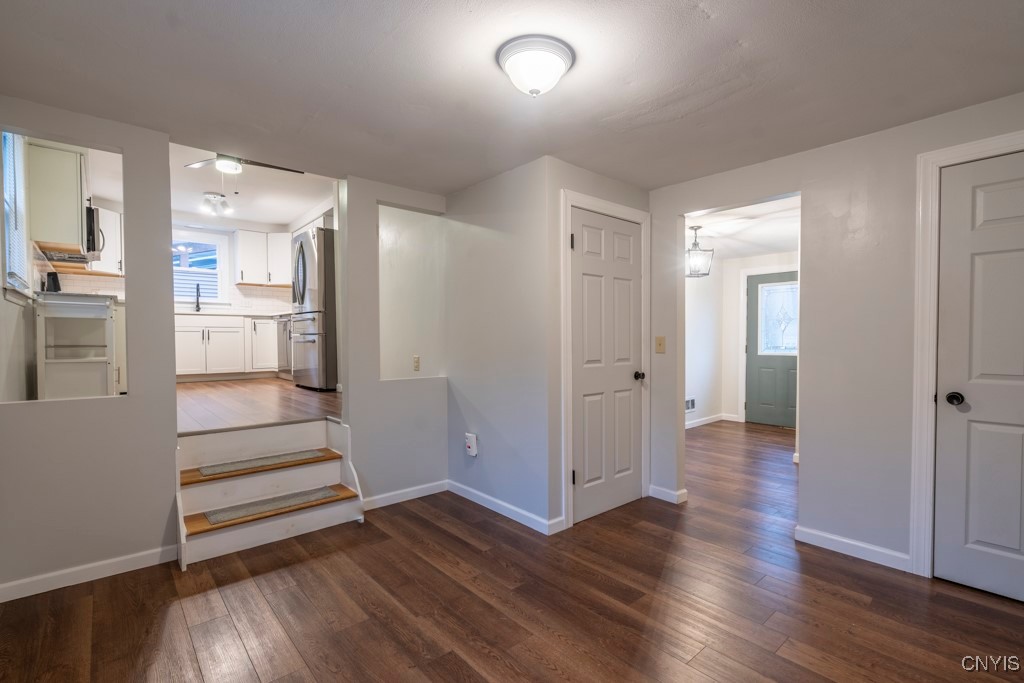 311 Kasson Road Camillus, NY 13031 - Photo 14 of 44