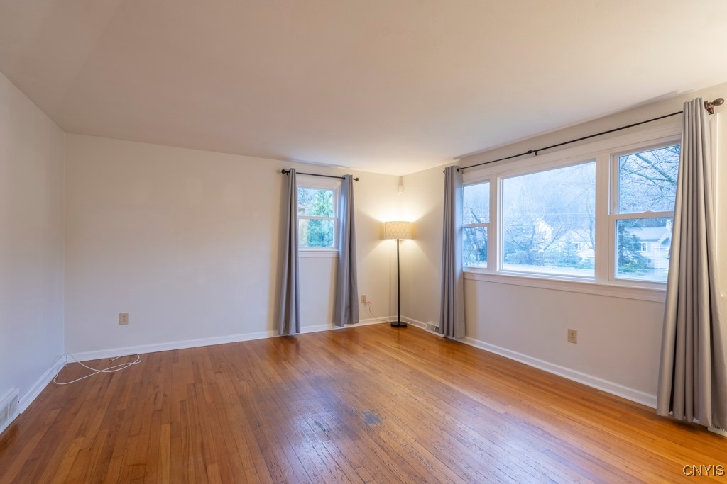 311 Kasson Road Camillus, NY 13031 - Photo 3 of 44