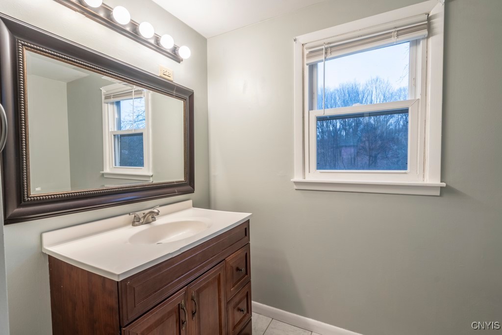 311 Kasson Road Camillus, NY 13031 - Photo 33 of 44