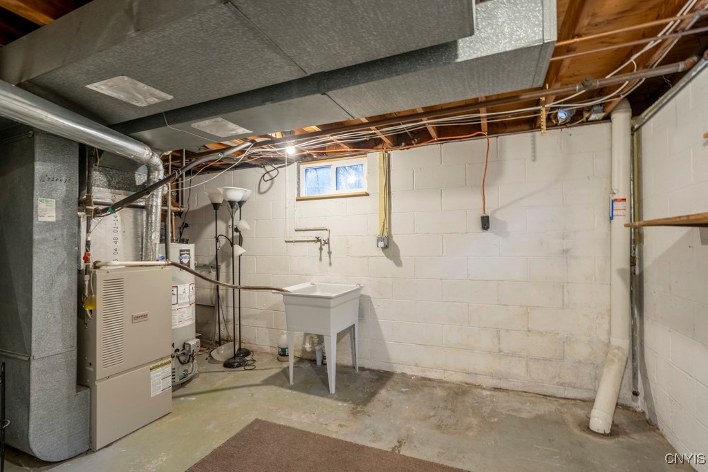 311 Kasson Road Camillus, NY 13031 - Photo 40 of 44