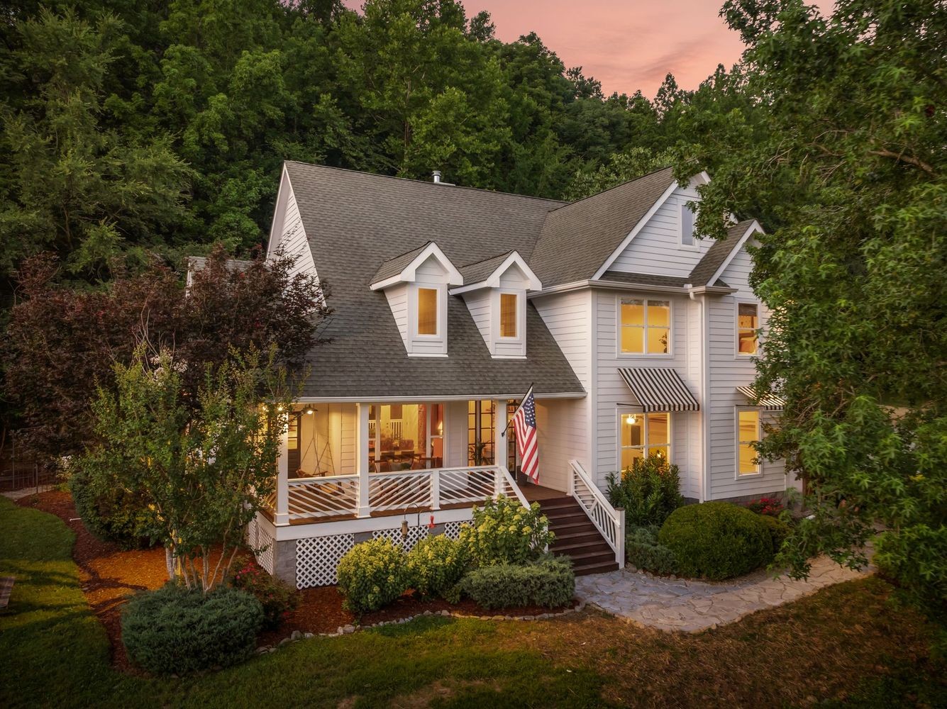 9581 South Harpeth Road Nashville, TN 37221 - Photo 1 of 55 a aerial view of a house