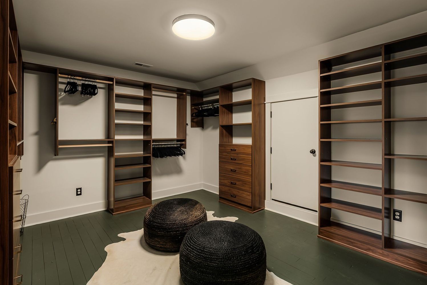 9581 South Harpeth Road Nashville, TN 37221 - Photo 29 of 55 a bedroom with a bed and a walk in closet