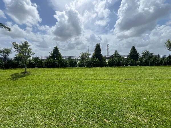 $3,000 | 4910 North Longwood Lake Square, Loxahatchee, FL 33470