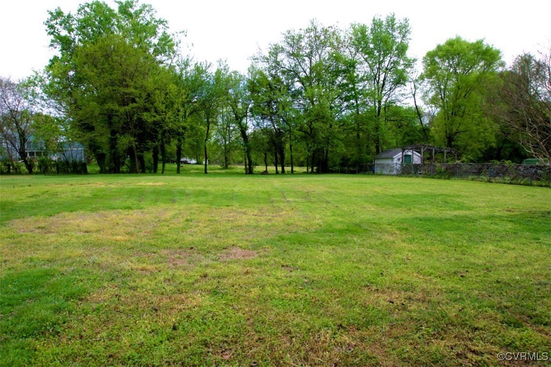 2721 Perlock Road Richmond, VA 23237 - Photo 24 of 27 View of yard