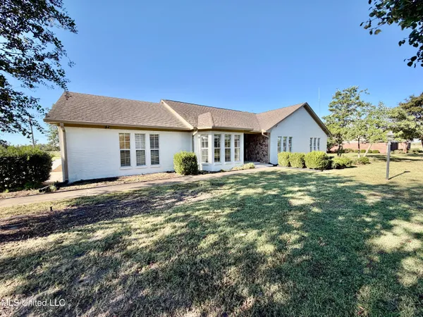 $350,000 | 340 Porter Drive, Clarksdale, MS 38614
