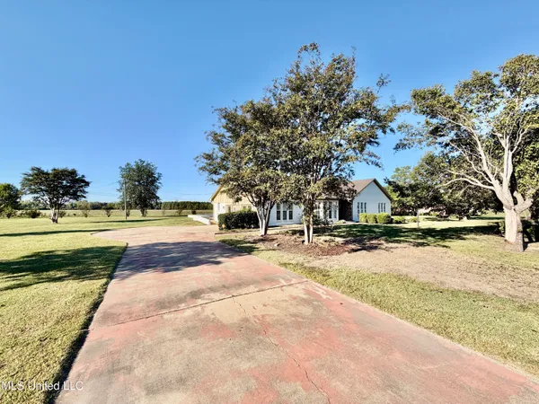 $350,000 | 340 Porter Drive, Clarksdale, MS 38614