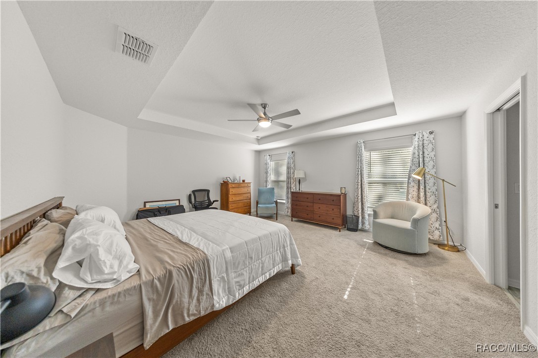 9112 Southeast 41st Court Road Ocala, FL 34480 - Photo 10 of 37