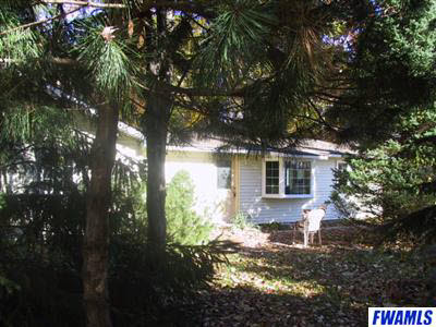 8916 Arcola Road Fort Wayne, IN 46818 - Photo 1 of 14