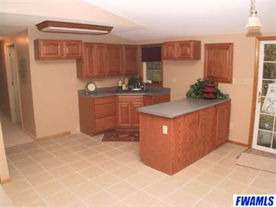 8916 Arcola Road Fort Wayne, IN 46818 - Photo 3 of 14